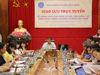 Toàn cảnh buổi giao lưu trực tuyến.