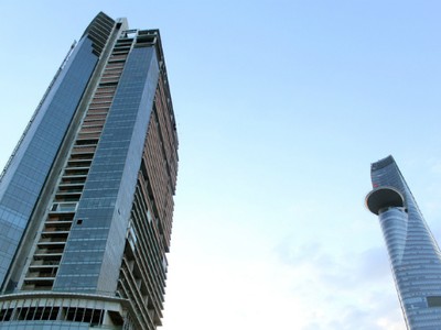 Dựa vào Nghị quyết 42, các ngân hàng đang đẩy mạnh thu giữ tài sản đảm bảo. Ảnh: Sơn Hòa.