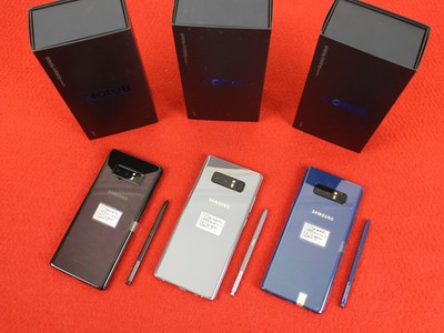 Galaxy Note8 xách tay ồ ạt về VN