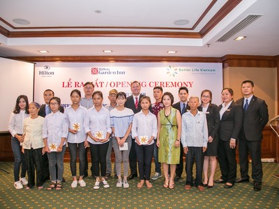 Hilton tài trợ học bổng cho học sinh Việt có hoàn cảnh khó khăn