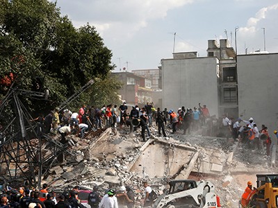 Động đất ở Mexico khiến gần 140 người chết, con số được dự báo còn tăng lên. Ảnh: Reuters.