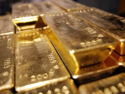 Sáng 12/10, giá vàng trong nước tăng vọt