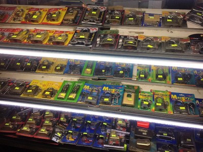 Các loại ổ khóa đa dạng về mẫu mã, chủng loại