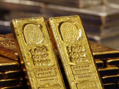 Giá vàng hôm nay (27/3): Tiếp tục leo cao