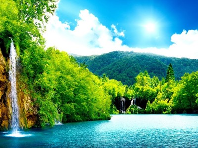 Thị trường tài chính 24h: Chọn cổ phiếu khi VN-Index đạt đỉnh