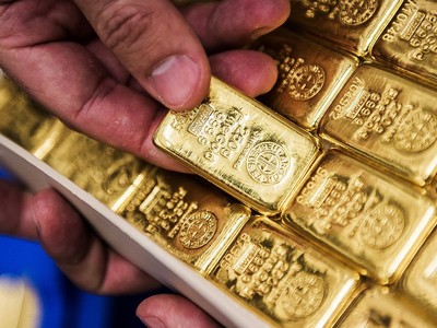 Giá vàng hôm nay (9/4): Thế giới điều chỉnh, trong nước trái chiều