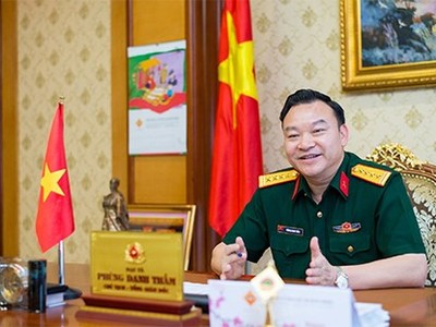 Ông Phùng Danh Thắm.