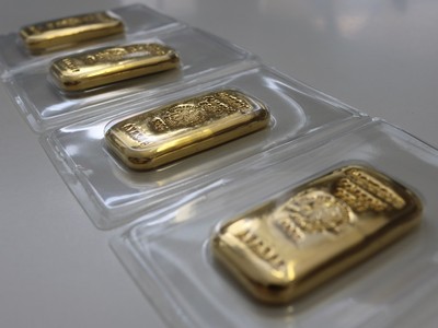 Giá vàng hôm nay (3/5): Đảo chiều tăng nhẹ