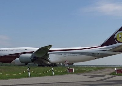 Vẻ bên ngoài "bệ vệ" của chiếc Boeing 747-8 VIP