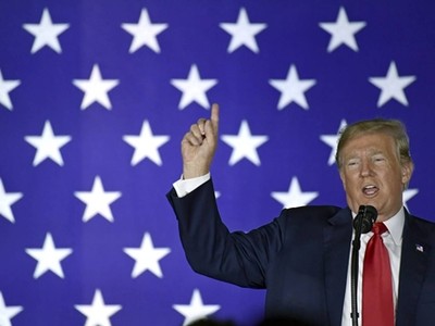 Tổng thống Mỹ - Donald Trump có thể công bố áp thuế trong vài ngày tới. Ảnh: AP