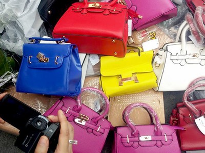 Hàng nhái, hàng giả tràn đầy chợ mạng. Ảnh minh họa. Ảnh; Internet