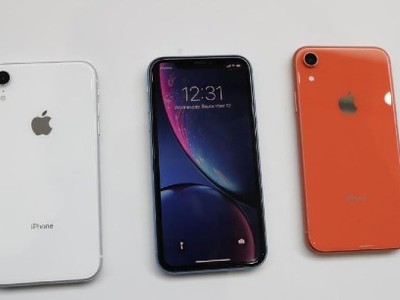 iPhone Xr có nhiều phiên bản màu sắc khác nhau.
