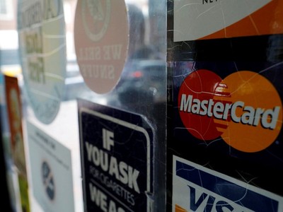 EC đã quyết định phạt Mastercard gần 650 triệu USD do vi phạm Luật Cạnh tranh. Ảnh: Reuters.