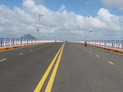 Ý nghĩa vạch kẻ đường vàng, trắng - nhiều tài xế còn mơ hồ