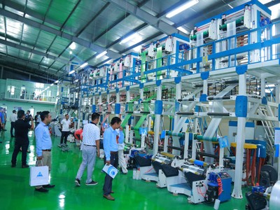 Đầu tư Sản xuất và Thương mại HCD (HCD) lùi thời gian trả cổ tức lần thứ 3