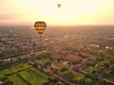 Cố đô Huế nhìn từ khinh khí cầu ngày nghỉ lễ