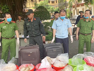 Ketamin tại trụ sở cảnh sát. Ảnh: Q.T