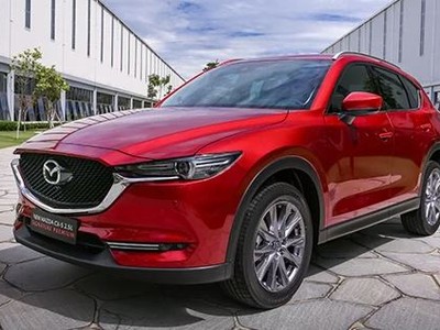 Mazda CX-5 mới ra mắt tại Chu Lai.