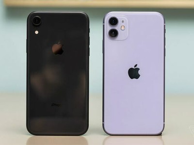 iPhone 11 (phải) là bản thay thế cho iPhone XR (trái). Ảnh: Verge.