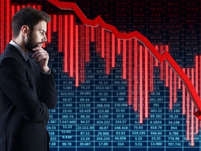 Thị trường tài chính 24h: Cắt giảm phí giao dịch chứng khoán là điều tất yếu?