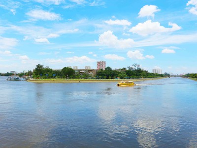 Cuộc sống khác biệt của cư dân 2 bờ sông Sài Gòn