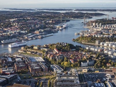Chỉ số GDS (Global Destination Sustainability) – đã xếp Gothenburg là thành phố có chỉ số bền vững cao nhất thế giới (xếp ngay trên người hàng xóm Copenhagen) từ năm 2016 đến nay. Trên thực tế, điểm số của nó vượt xa mọi cái tên khác trong danh sách, cao hơn thành phố xếp thứ 10 là Brussels 22%. Và nó được CNN công nhận là thành phố xanh nhất thế giới. Ảnh: Mark Johanson/CNN.
