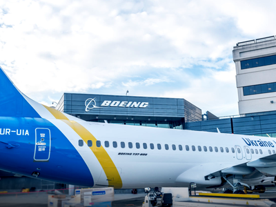 Một máy bay của Ukraine International Airlines. Ảnh: Internet.