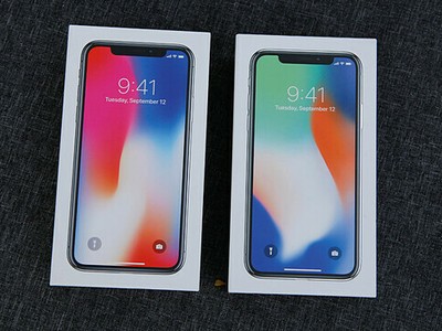 iPhone X mới "lên kệ" khoảng hai năm, nhưng đã dần vắng bóng tại Việt Nam. 