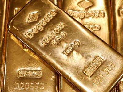 Giá vàng chiều ngày 9/3: Giá vàng trong nước giảm 650.000 đồng/lượng