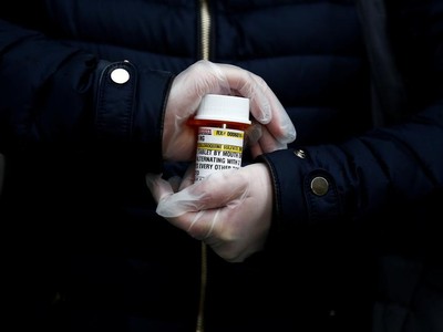 Hydroxychloroquine, thuốc chống sốt rét đang bị làm giả, vì nhiều người tin rằng nó có công dụng chữa trị Covid-19. Ảnh: Reuters.