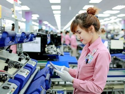Việt Nam đang trở thành công xưởng sản xuất thiết bị điện tử.