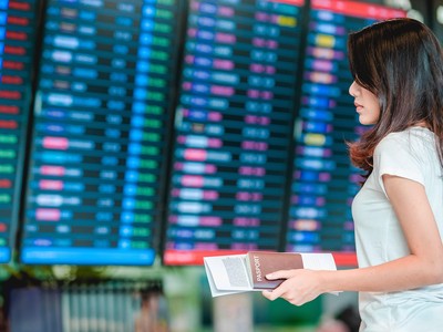 Đột biến ở nhóm cổ phiếu của các doanh nghiệp dược được nhập khẩu vắc-xin