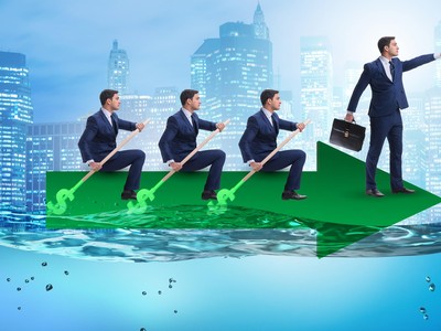 Sự kiện chứng khoán đáng chú ý ngày 3/11