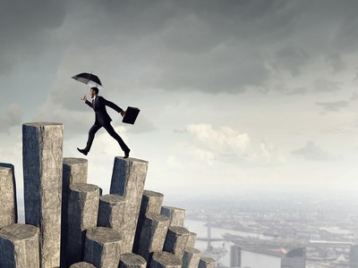 Nhận định thị trường phiên giao dịch chứng khoán ngày 16/12: Duy trì tỷ trọng phù hợp