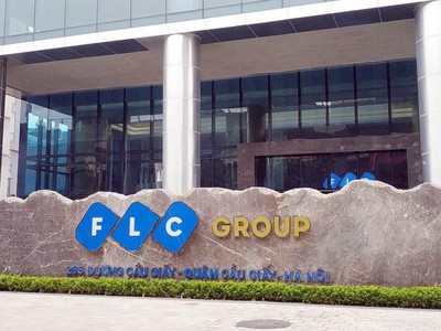 Sau ROS, tới lượt FLC và HAI rơi vào diện đình chỉ giao dịch