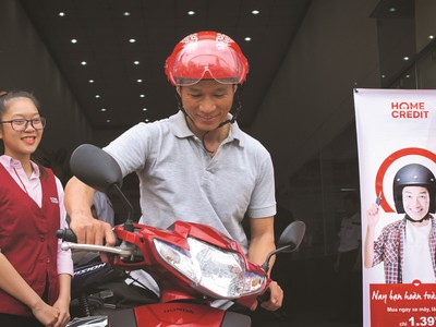 Ngày 28/2/2024, Ngân hàng SCB X (đến từ Thái Lan) đã xác nhận việc mua lại 100% vốn điều lệ của Home Credit Việt Nam.