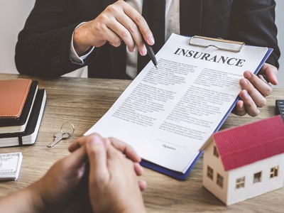 Doanh thu sản phẩm bảo hiểm liên kết đầu tư luôn chiếm tỷ trọng cao.