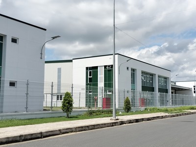 Hành lang pháp lý cho khu công nghiệp tiếp tục được hoàn thiện.