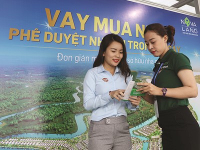 Đẩy mạnh cho vay mua nhà đang là chiến lược của nhiều ngân hàng tập trung vào lĩnh vực bán lẻ.