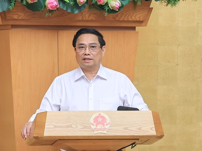 Thủ tướng yêu cầu thực hiện đồng bộ, quyết liệt các nhiệm vụ, giải pháp với tinh thần: Quyết tâm cao độ - Nỗ lực hết mình - Hành động quyết liệt - Phấn đấu thực hiện thắng lợi toàn diện các mục tiêu, nhiệm vụ của năm 2024, tạo đà cho năm 2025. Ảnh: Nhật Bắc (VGP).