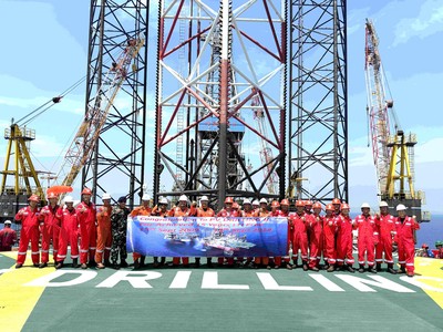 Giàn khoan PV DRILLING II đón nhận thành tích 15 năm liên tục Zero LTI.
