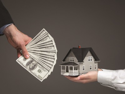 Tín dụng tăng trưởng nhưng doanh nghiệp bất động sản vẫn “khát” vốn