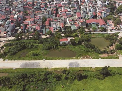 Dự án nhà ở xã hội Thượng Thanh hiện vẫn chỉ là bãi đất trống.