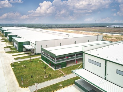 Khối ngoại thường tập trung vào các dự án kho xưởng xây sẵn. Ảnh: Bình Minh.