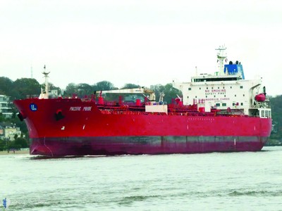 Tàu chở dầu hoá chất Pacific Pride có trọng tải 50.697 DWT, hoạt động tại châu Âu, Mỹ.