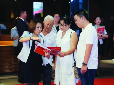 Đối với bất động sản, lấy quá khứ để đánh giá hiện tại chính là “bẫy tâm lý” tạo lực cản vô cùng lớn trong quyết định đầu tư và mua nhà. Ảnh: Lê Toàn.