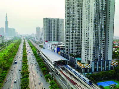 Hàng chục dự án mọc lên dọc tuyến metro số 1. Ảnh Lê Toàn.