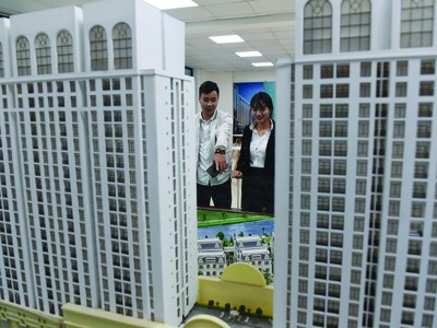 Bất động sản thường là tài sản để hiện thực hóa lợi nhuận từ chứng khoán. Ảnh: Dũng Minh.