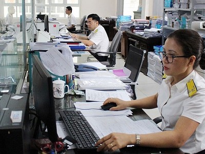 Tỷ lệ hoàn tự động chiếm 44% số tờ khai đề nghị hoàn. Ảnh: TL