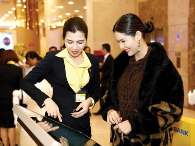 Nam A Bank triển khai chiến lược số hóa toàn diện qua các sản phẩm có hàm lượng kỹ thuật số cao như Robot OPBA, Open Banking, ONEBANK.